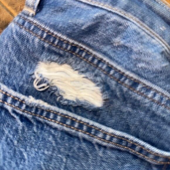 American Eagle highest rise distressed mom shorts - Picture 3 of 4